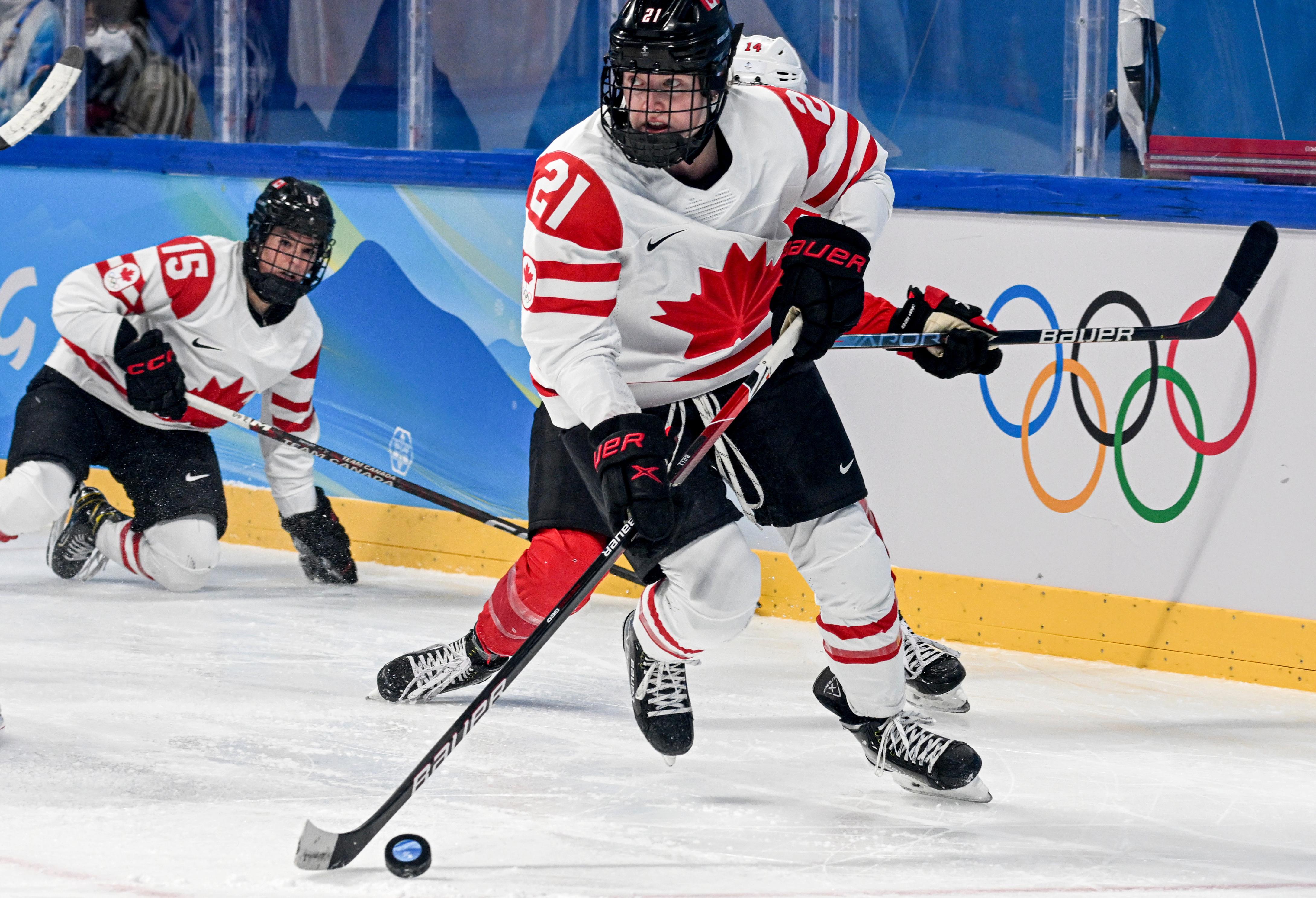 九游-西亚卡姆新星重返赛场表现突出，加拿大队前途光明！