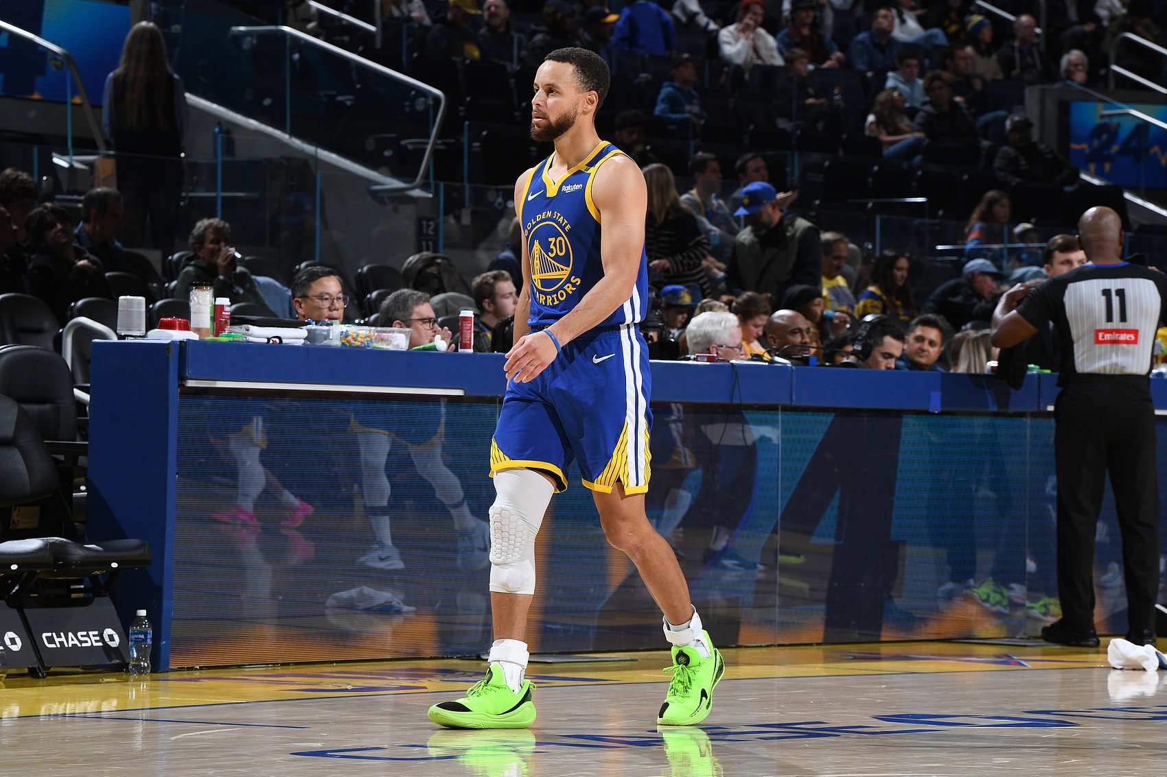 九游娱乐-包含库里巅峰对决，杜兰特与70激战德国队分钟，出色防守胜负难料！的词条